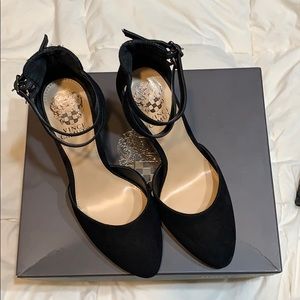 VC DORINDA ankle strap heels